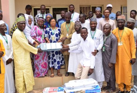 FULafia SRC donates street light to communities